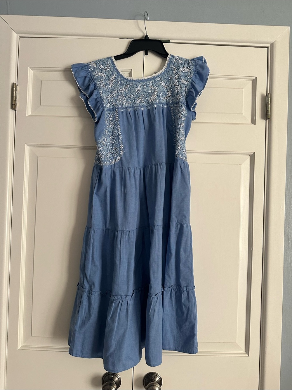 Girls' Blue Embroidered Ruffle Sleeve Dress